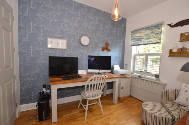 Photo 8