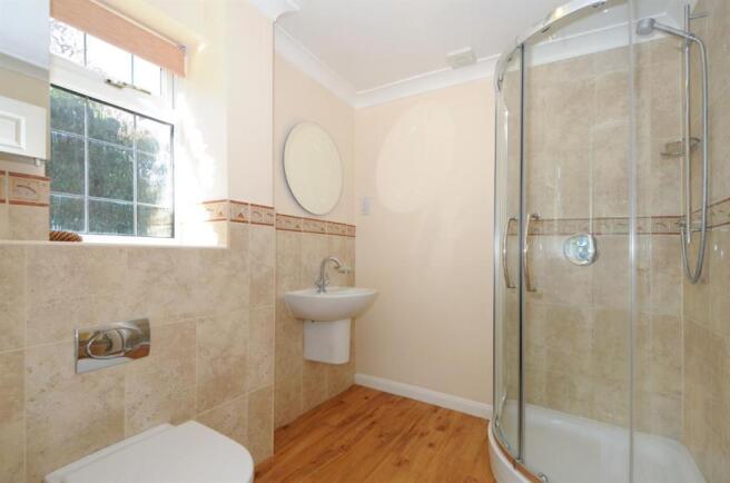 Refitted En Suite