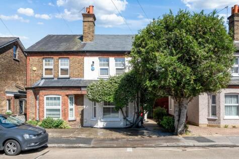 Hook Road, Epsom
