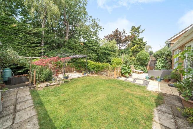 4 Old Oak Drive, Silverstone
