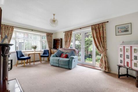 Station Avenue, Gedling, NG4