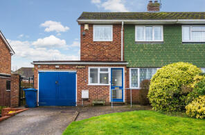 53, Upper Weybourne Lane, Farnham GU9 9DF