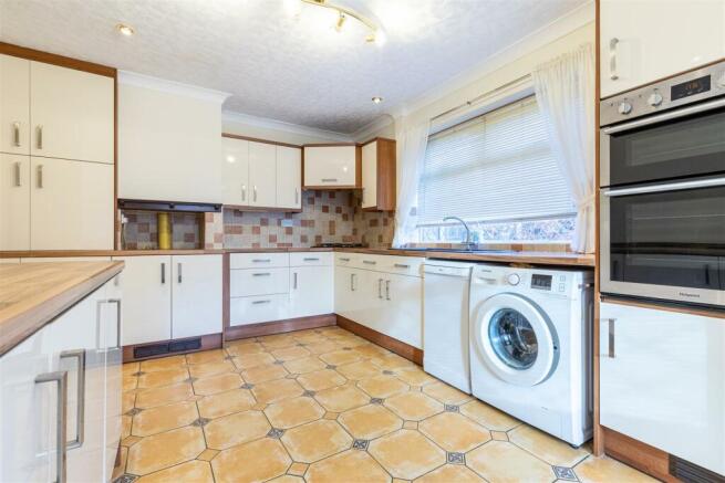 Kitchen diner