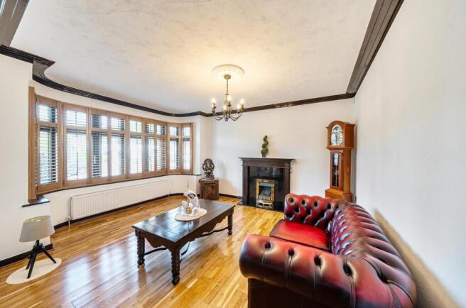 Davidson Frost-Wellings, DFW, Edgwarebury Lane, Ed