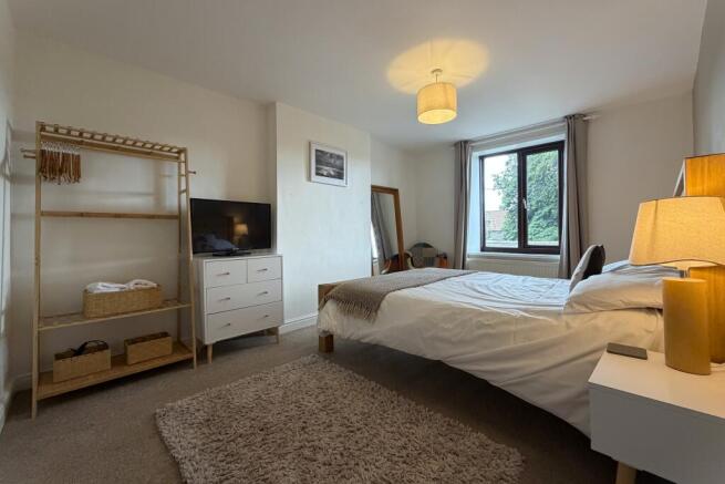 3 bed Detached for sale Image 8