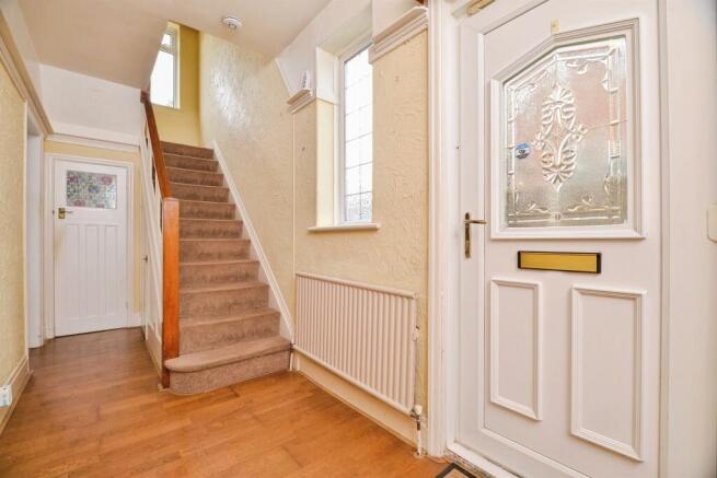 3 bed Semi-Detached for sale Image 9