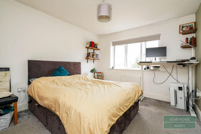 3 bed Semi-Detached for sale Image 7