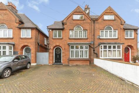 Maidstone Road, Chatham, ME4