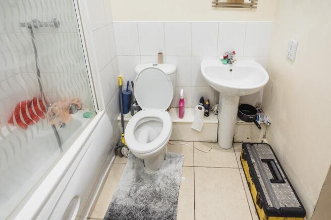 1 bed Flat for sale Image 8