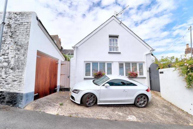 Annexe Vernons Lane Parking.jpg