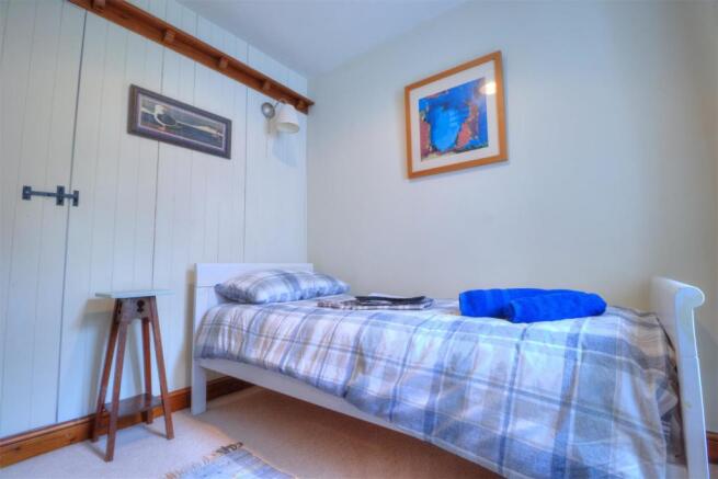 Bedroom 3.jpg