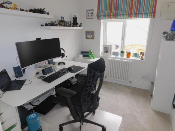 Photo 8