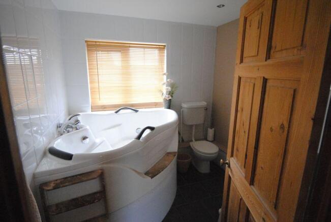 Bathroom 2