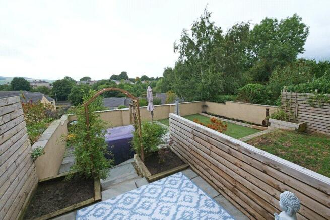 3 bed Semi-Detached for sale Image 11