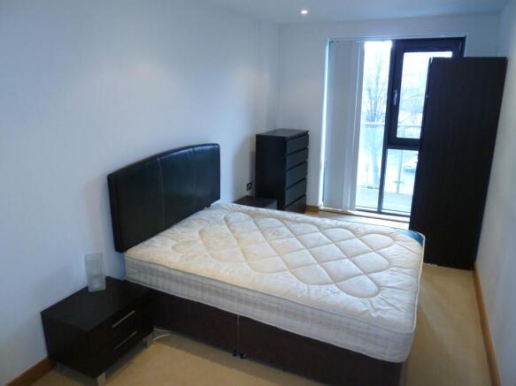 1 bed Flat to rent Image 5
