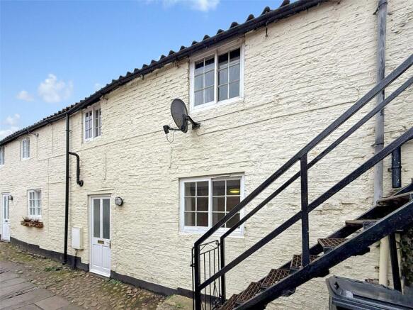 1 bed Terraced for sale Image 8