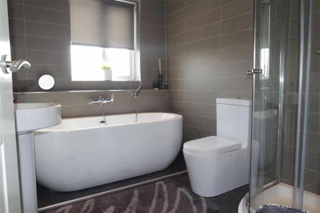 Four Piece Bathroom 