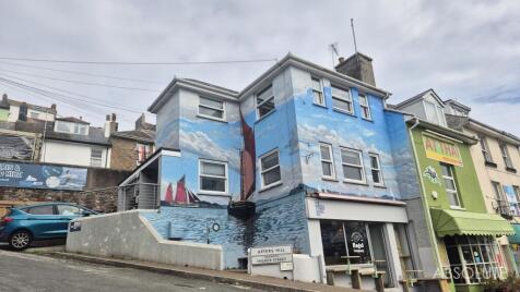 Apters Hill, Brixham, TQ5