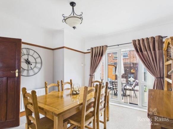 3 bed Terraced for sale Image 4