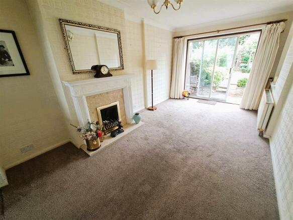 Extended Through Lounge