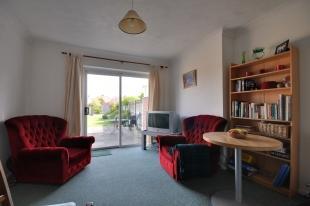 Lounge 1