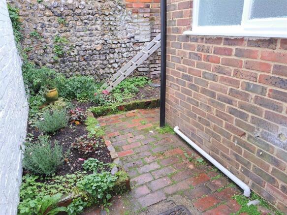 rear courtyard.jpg