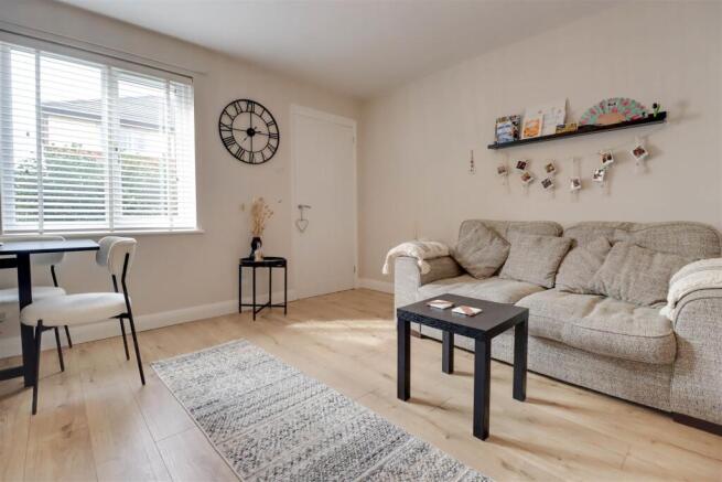 39 MAITLAND ROAD-2.jpg