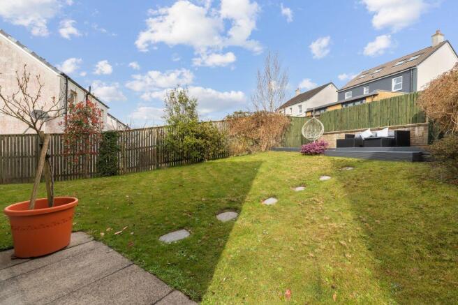 46 Donald Wynd, Largs, KA30 8TH photo 4