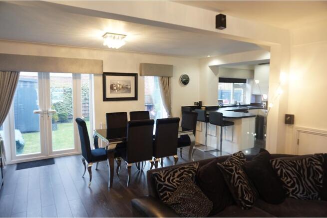 Kitchen / Diner