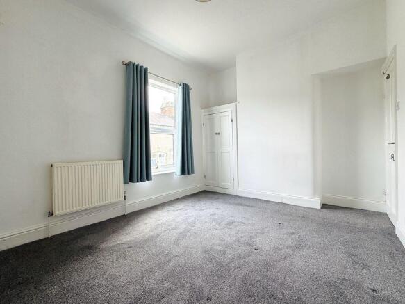 2 bed Terraced for sale Image 11