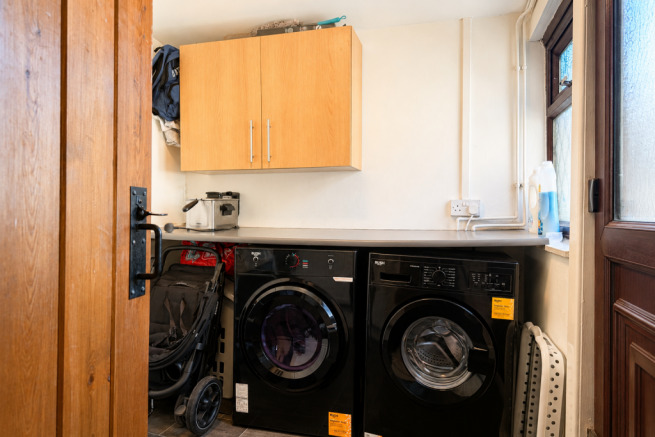 2 bed Terraced for sale Image 7