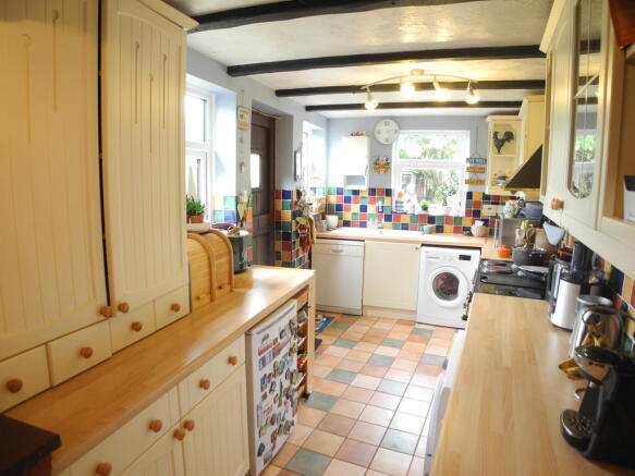 Photo 4