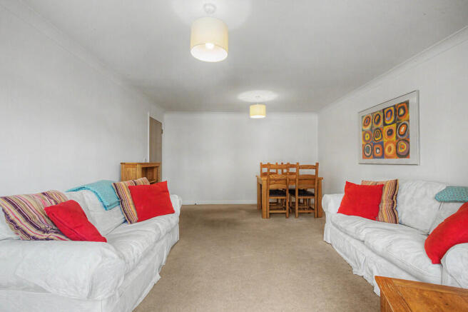 Living Area - Ang...