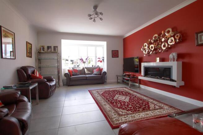 3 bed Detached Bungalow for sale Image 7