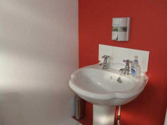 Photo 8