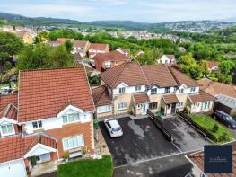 19, Nant-y-coed, Thomastown, Porth CF39 8FB