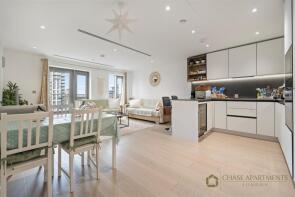 Flat 121, 15 Fermont House, Beaufort Square, Colindale, London NW9 4FG