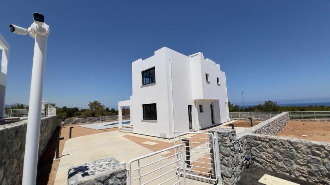 The Ultimate Luxury 3 Bedroom Villa: Your Dream Home Awaits Image 86 3