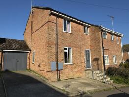 70, Mead Fields, Bridport DT6 5RF