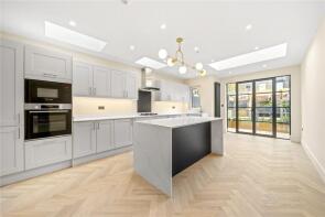 42, Aveling Park Road, Walthamstow E17 4NT