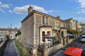 5, Seavale Road, Clevedon BS21 7QB