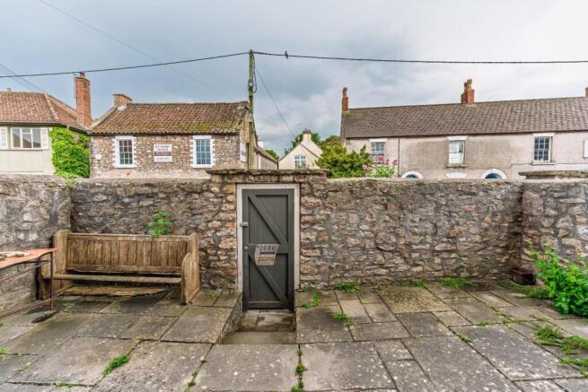 1 Village Mews, 26 High Street, Yatton, BS49 4JA1.