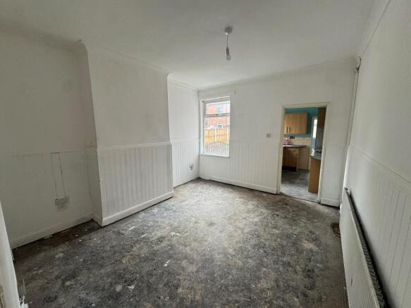 3 bed Terraced for sale Image 6