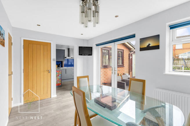 Bowker Close, Norden, Rochdale photo 4