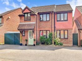 38, Cedar Drive, Horsham RH13 9UW
