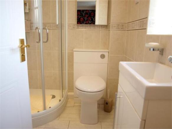 En-Suite Shower Roo