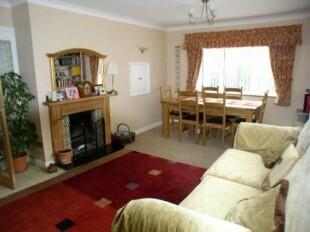 Living/Dining Room