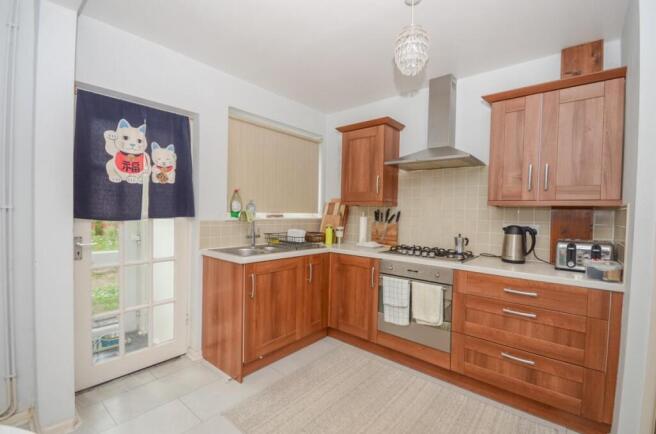 Kitchen pic 3.jpg