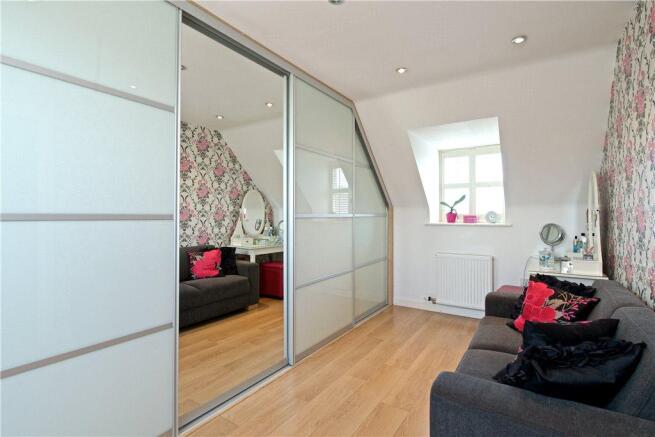 Bedroom Six/Dressing