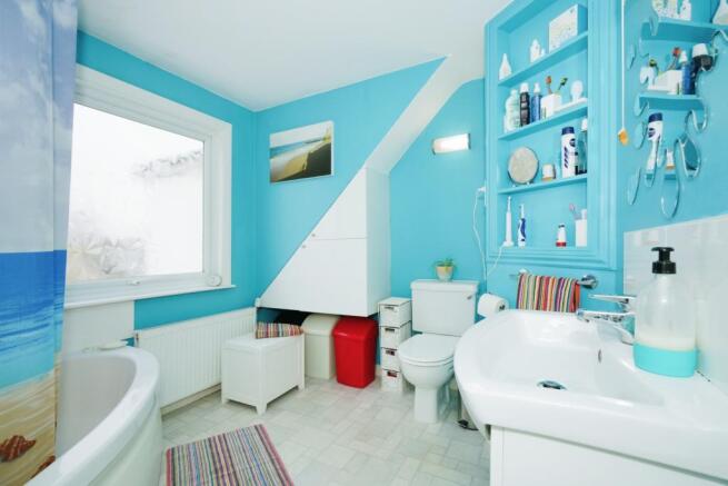 Photo 12